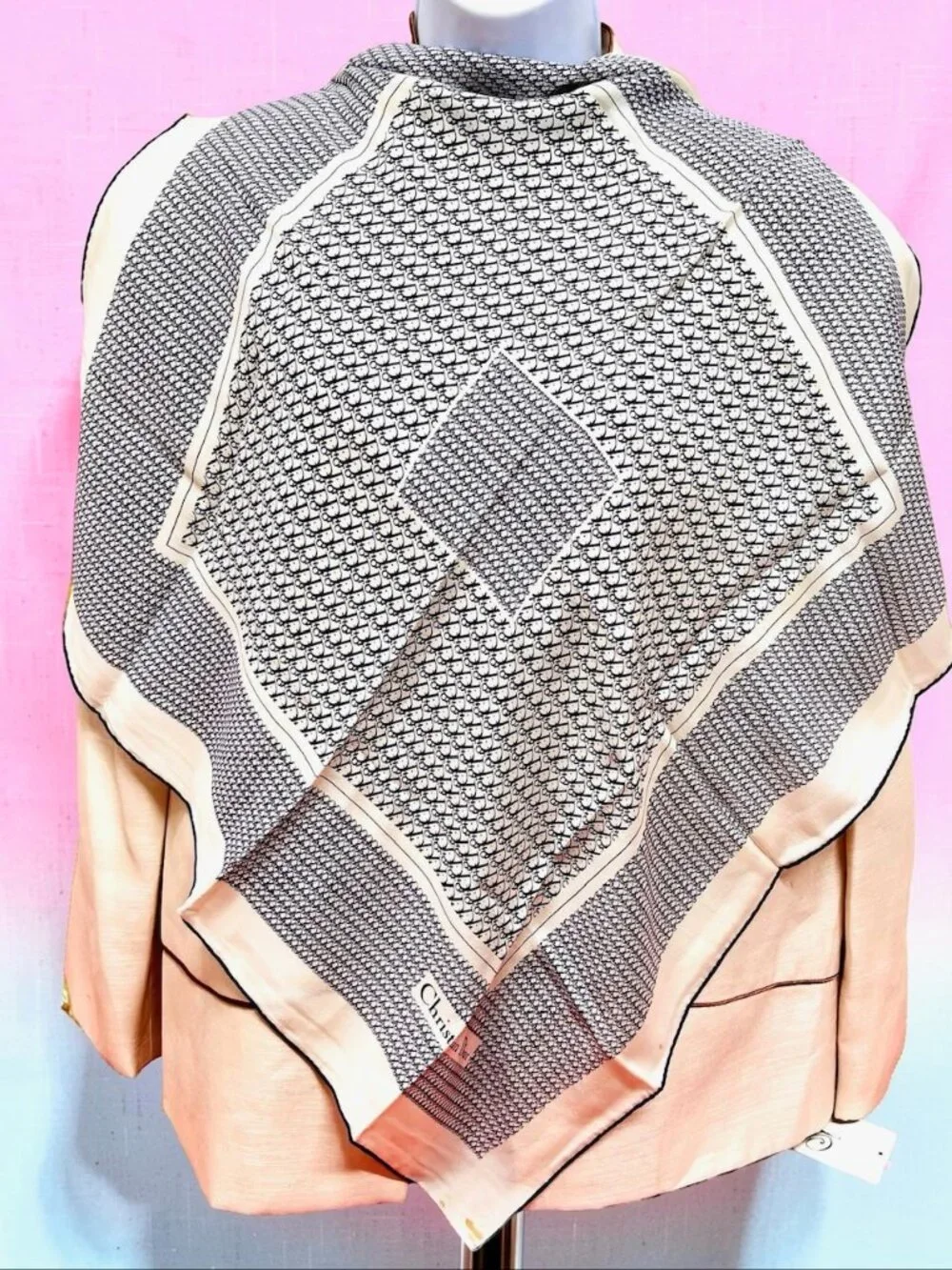 Christian Dior 100% Sil kSatin  Scarf 26" Ivery Blue Logo Printed All Over (14 - Picture 4 of 15